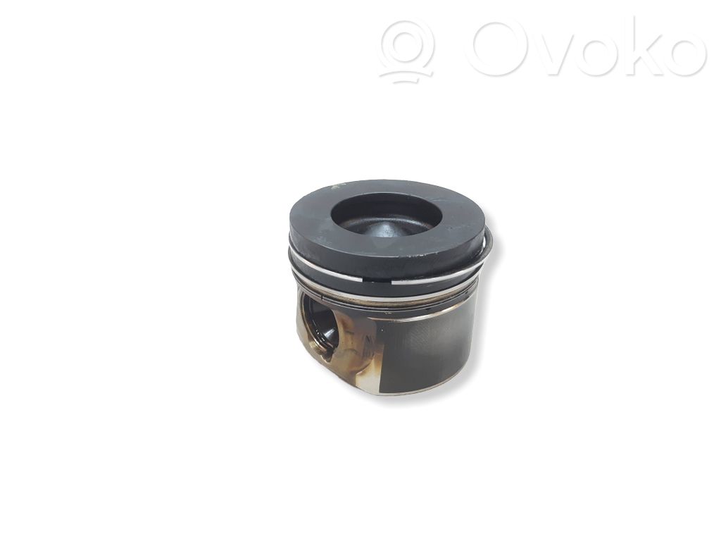 BMW 3 E90 E91 Piston 