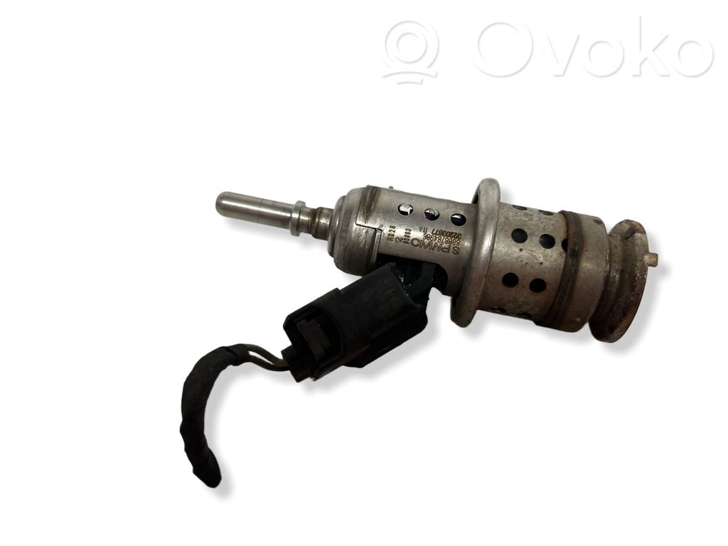 Volvo S90, V90 Inyector de combustible 