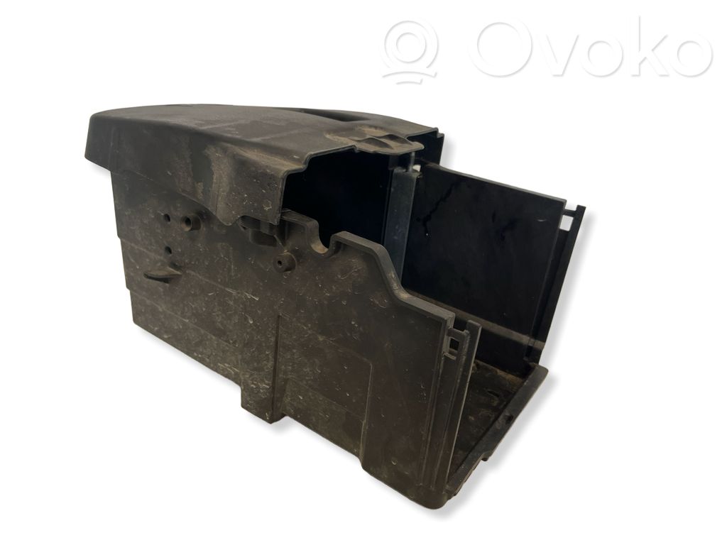 Akumuliatoriaus dėžė   C8C9A,AM5110A659AC