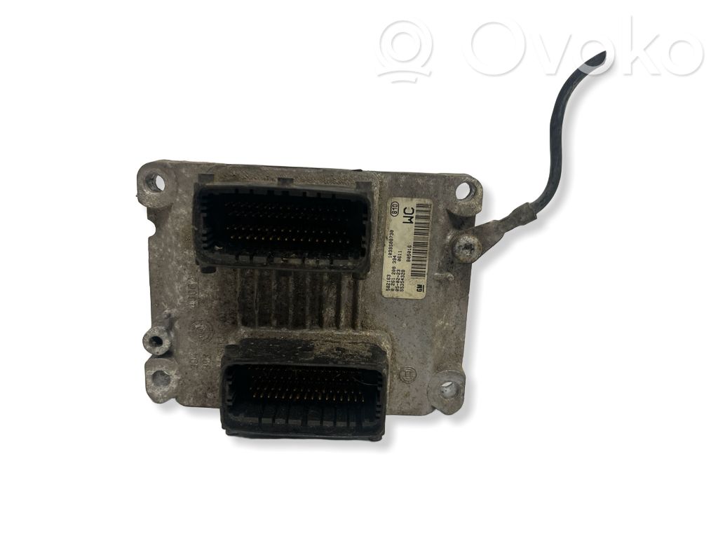 Opel Tigra B Engine control unit/module 