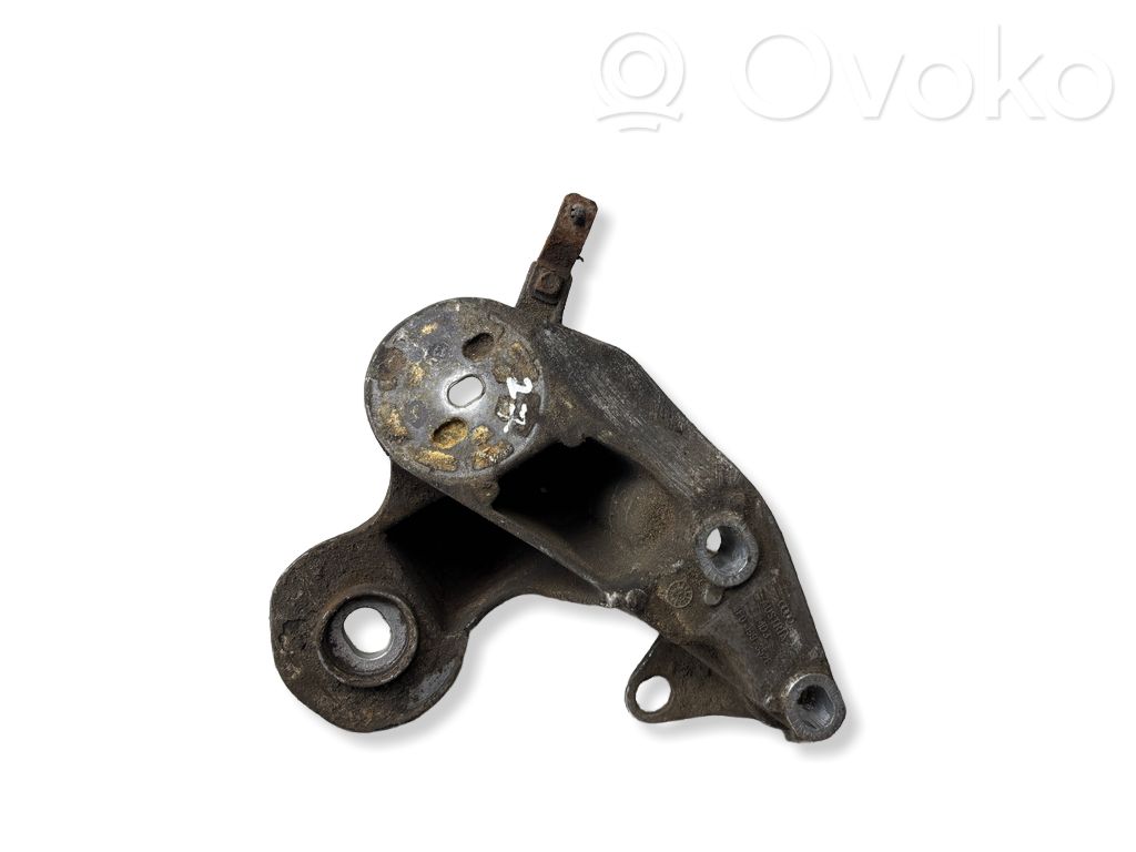 Engine mounting bracket   4F0199352E
