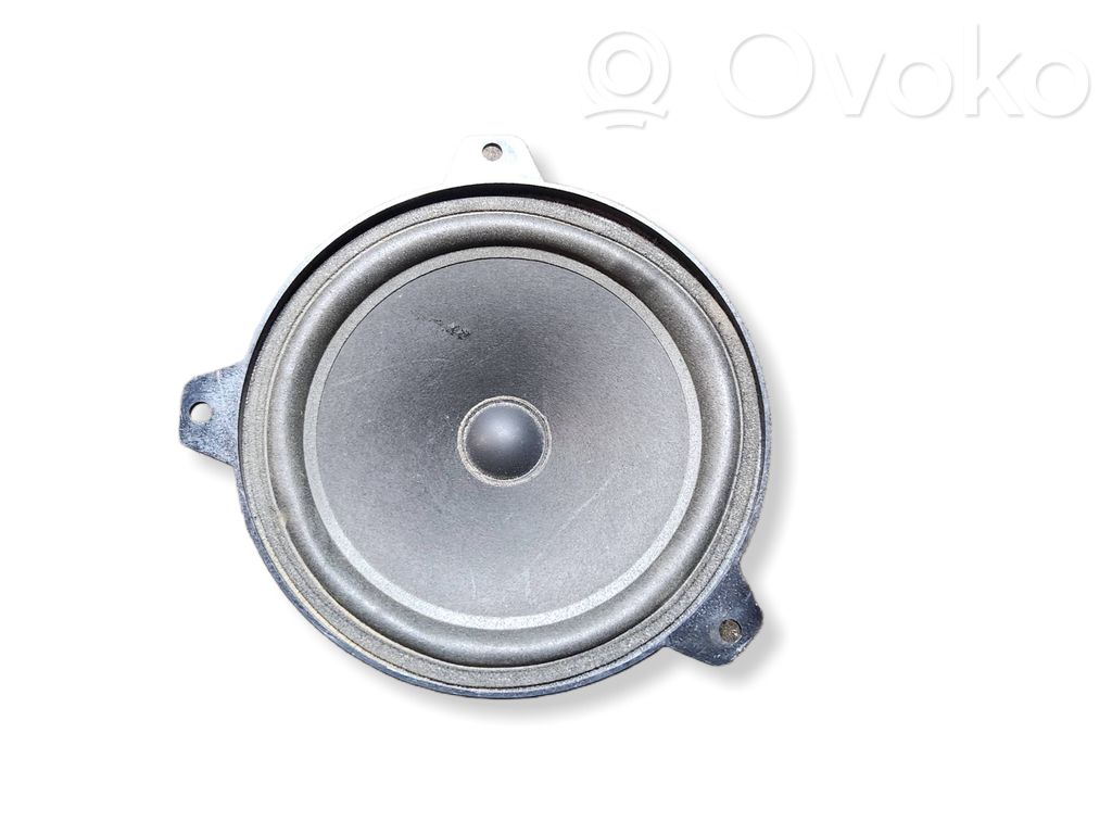 Front door speaker   368233,5282123,4918430703