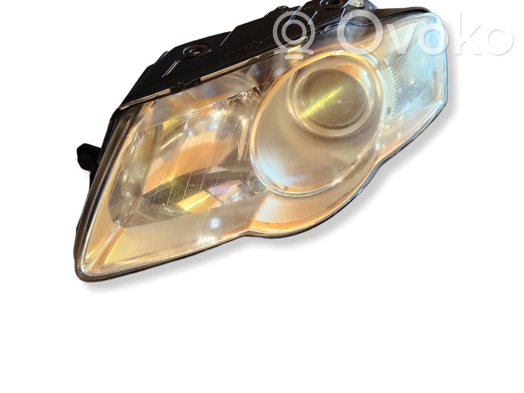 Volkswagen PASSAT B6 Headlight/headlamp 