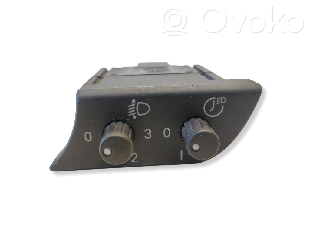 Audi A4 S4 B7 8E 8H Interruptor de control de altura del faro delantero 