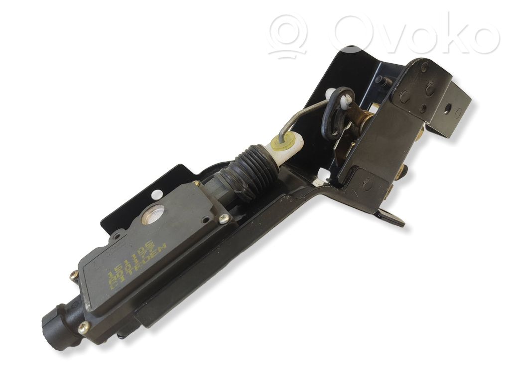 Tailgate/trunk/boot lock/catch/latch   A00177,151105