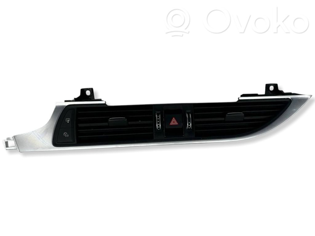 Audi A6 C7 Dysze / Kratki środkowego nawiewu deski rozdzielczej 