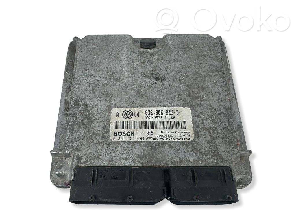 Volkswagen Golf VI Engine control unit/module 