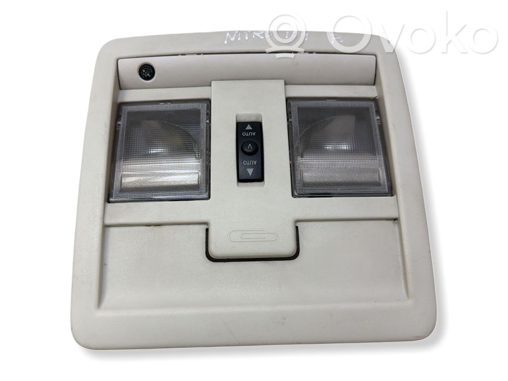 Dodge Nitro Front seat light 
