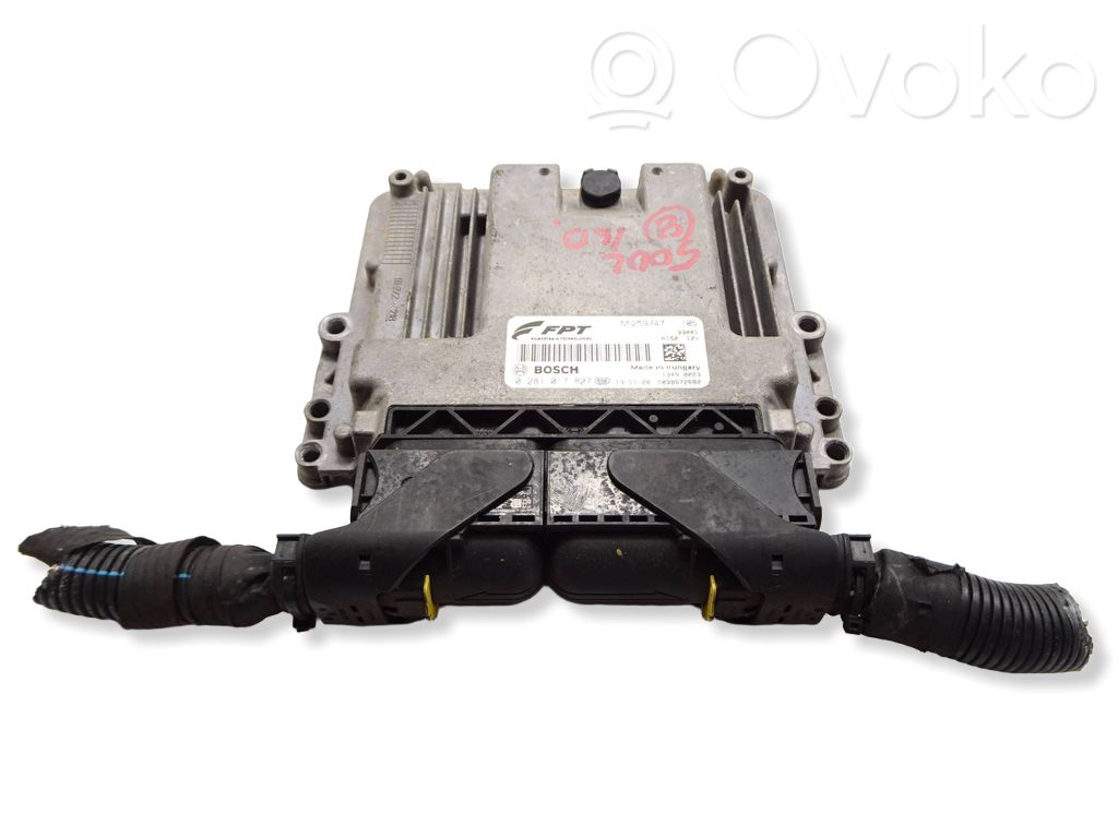 Fiat 500L Engine control unit/module 