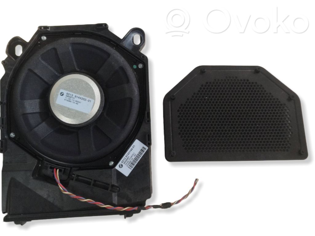BMW 1 E82 E88 Altavoz subwoofer 