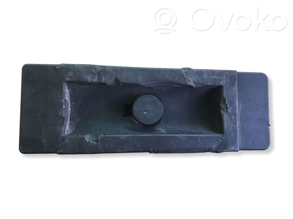 Audi A6 S6 C7 4G Jacking socket point 