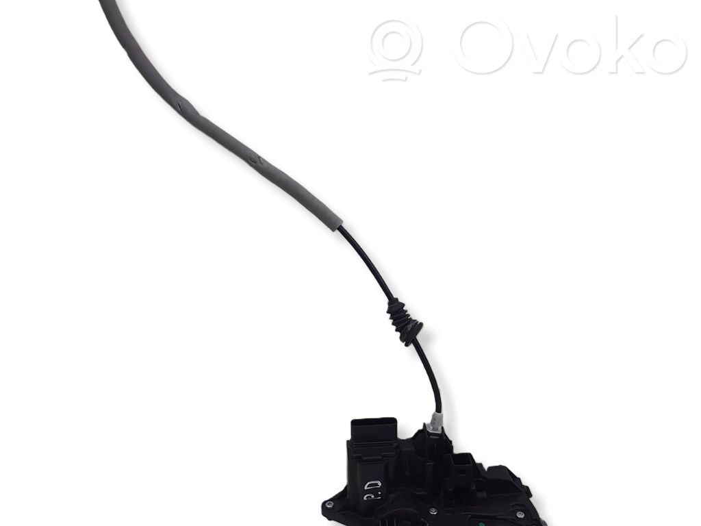 Volvo XC40 Front door lock 