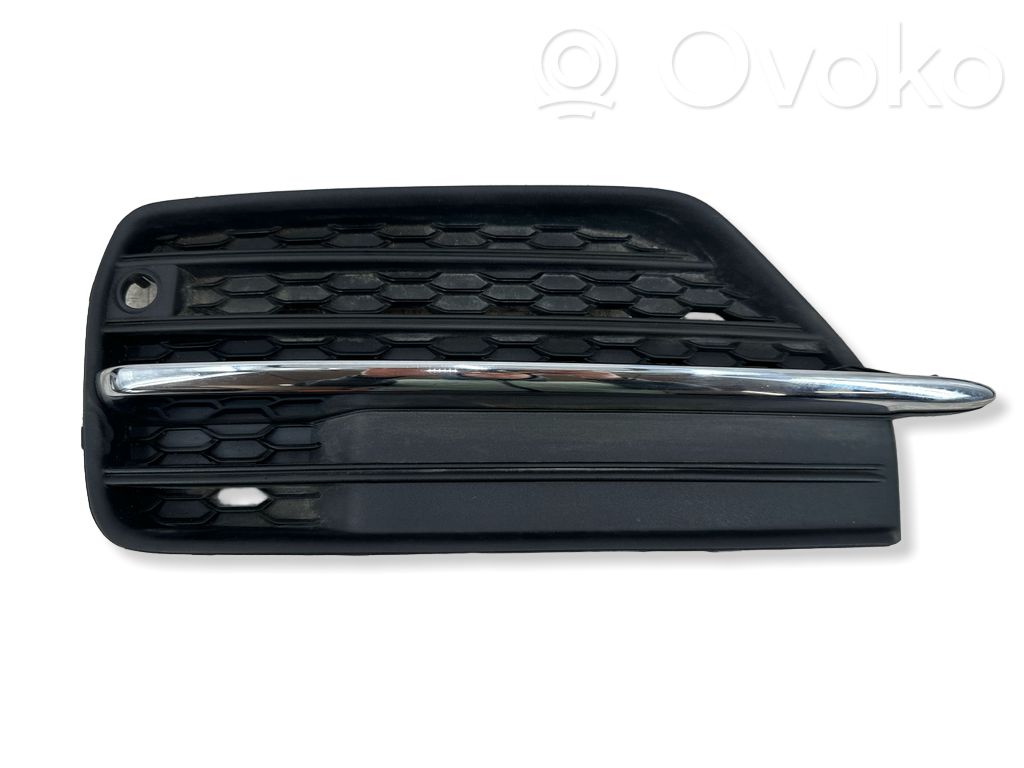 Volvo XC90 Mascherina inferiore del paraurti anteriore 