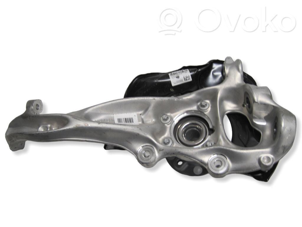 Mercedes-Benz E W214 Front wheel hub 