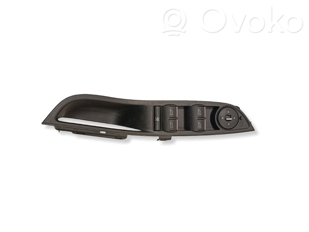 Ford Focus Electric window control switch 