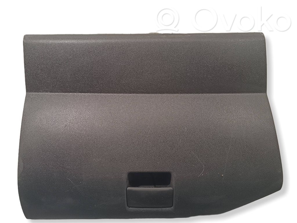 Citroen Berlingo Daiktadėžės (bordačioko) komplektas 