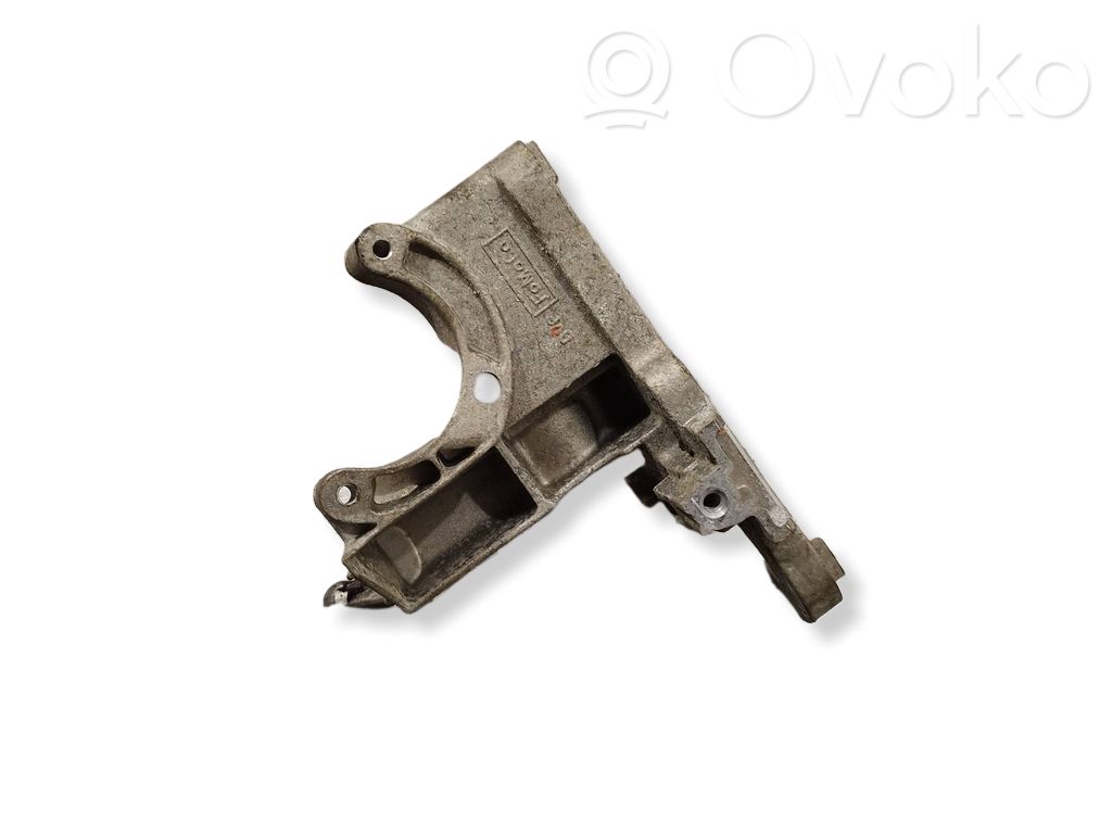 Engine mounting bracket   AV6Q9B470BB,A1519CD3F,R8S3A