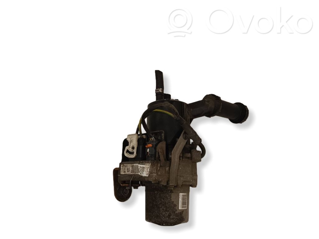Peugeot Partner Power steering pump 