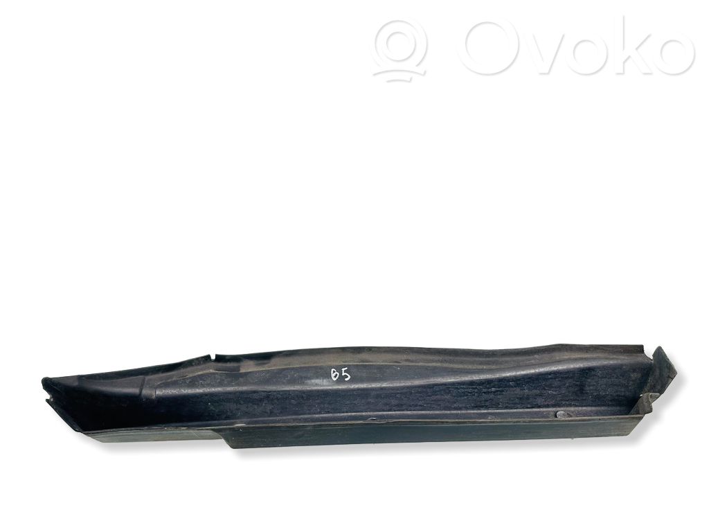 Mercedes-Benz E W212 Panel wykończeniowy błotnika 