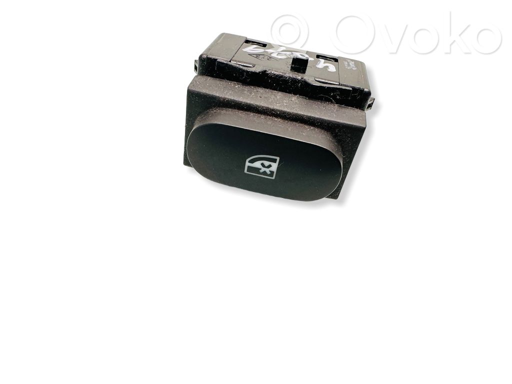 Renault Captur Electric window control switch 