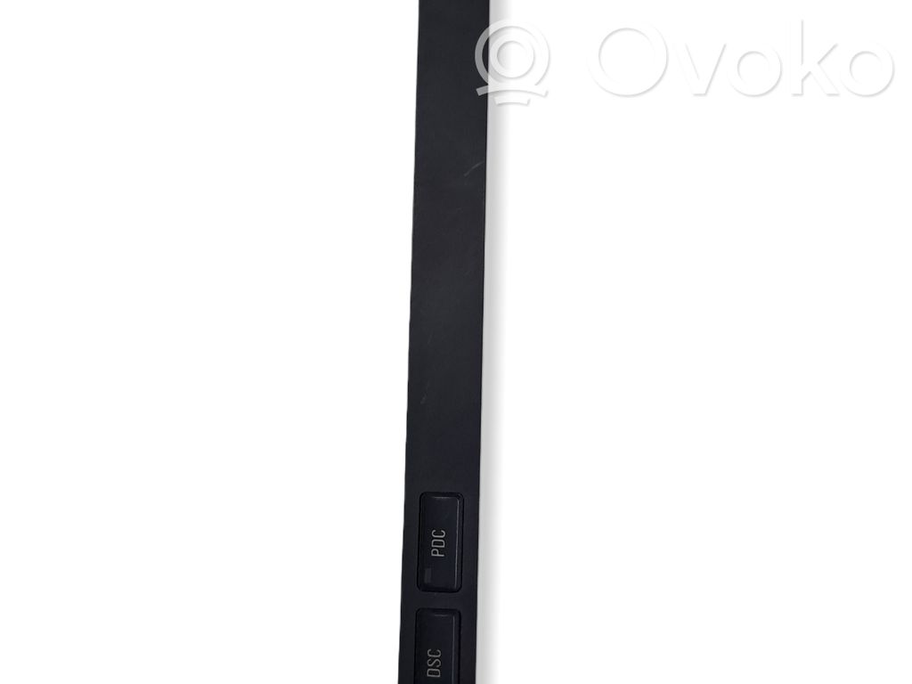 Parking (PDC) sensor switch   61318373769