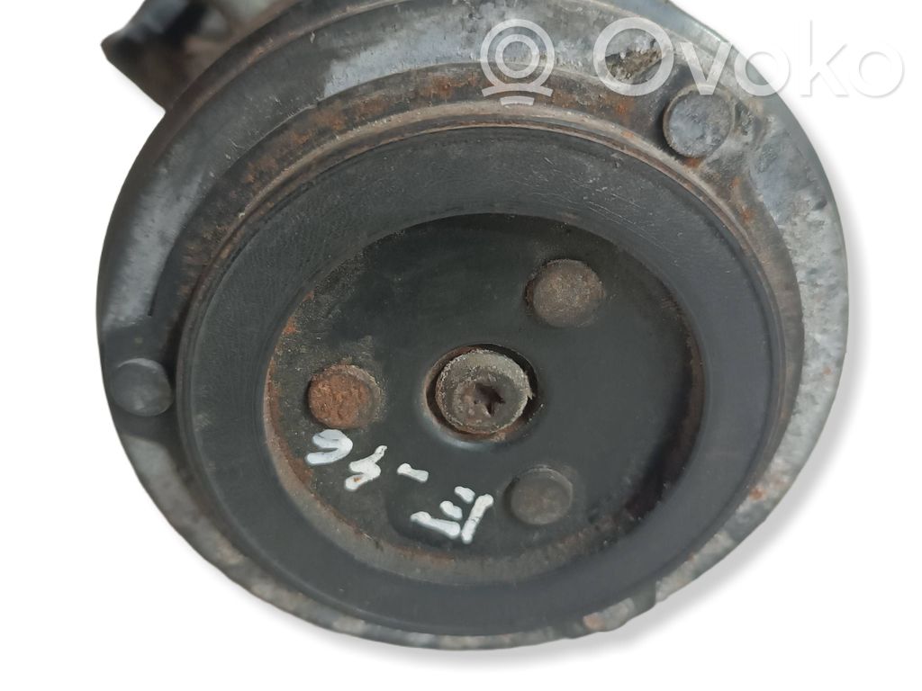 BMW 3 E46 Air conditioning (A/C) compressor (pump) 