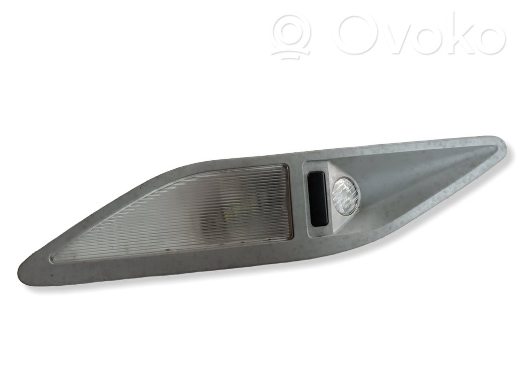 Takaistuimen valo   8363611