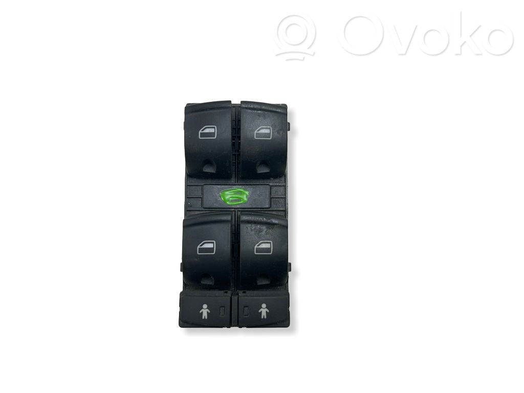 Audi A6 S6 C6 4F Electric window control switch 