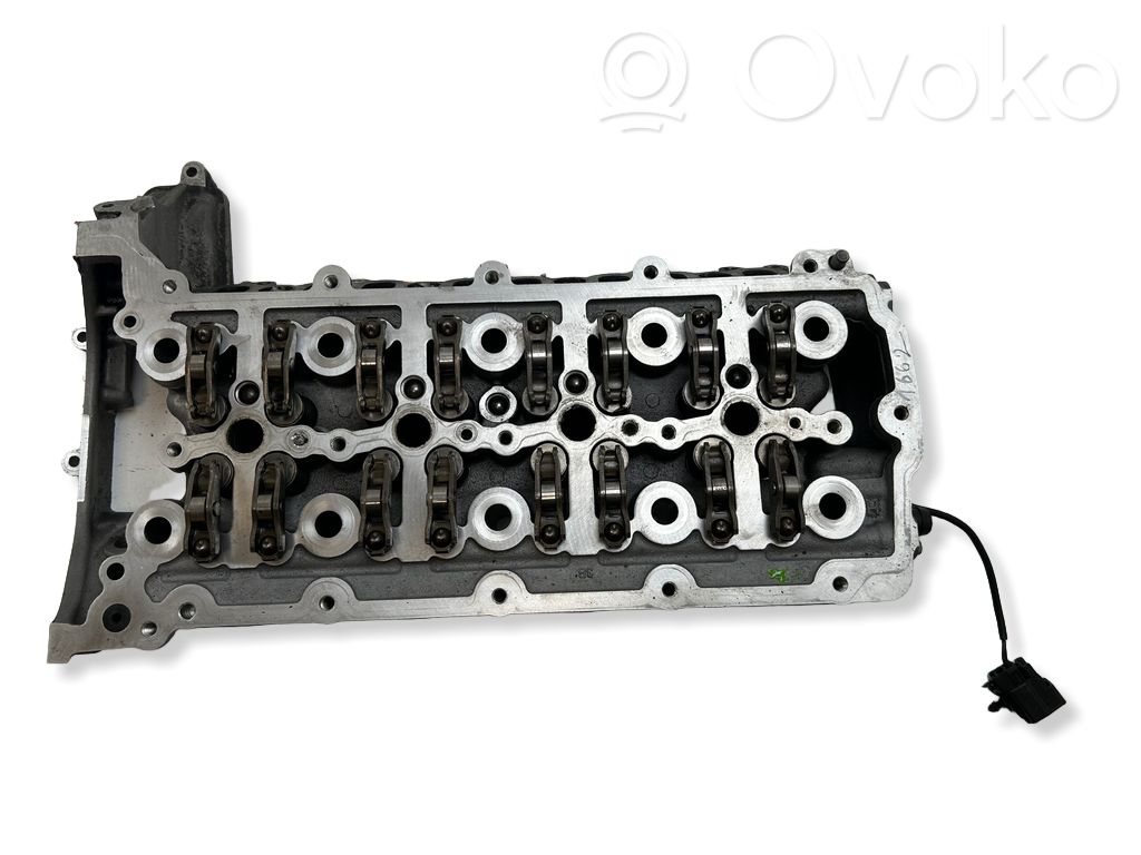 Engine head   G4D36090AC