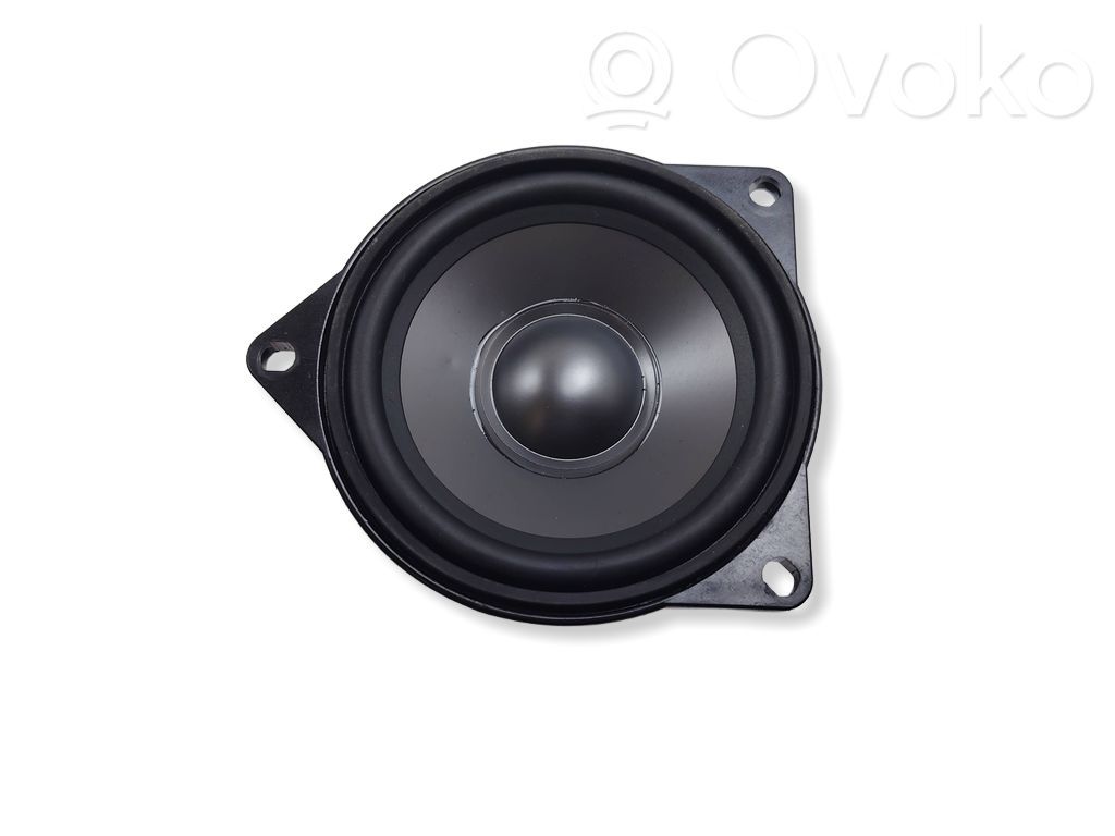 Volkswagen PASSAT CC Altavoz del panel 