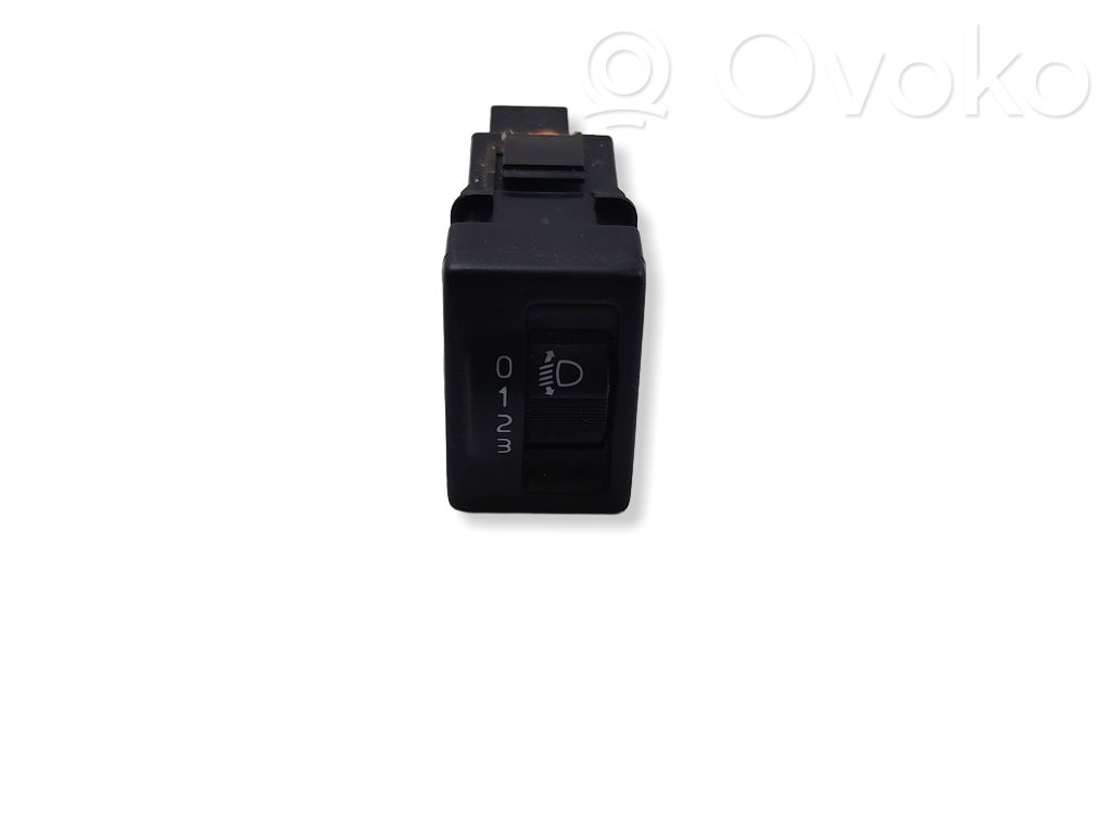 Headlight level height control switch   M42222RT50