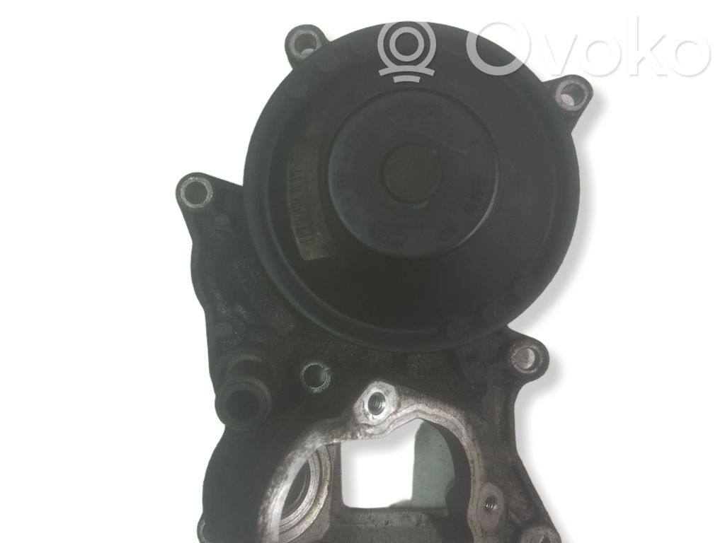 BMW 5 F10 F11 Pompa wody 
