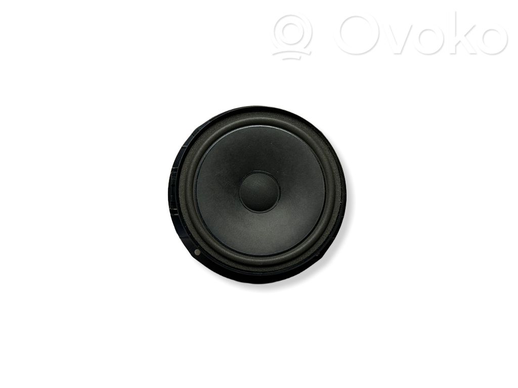 Volkswagen PASSAT B7 Rear door speaker 