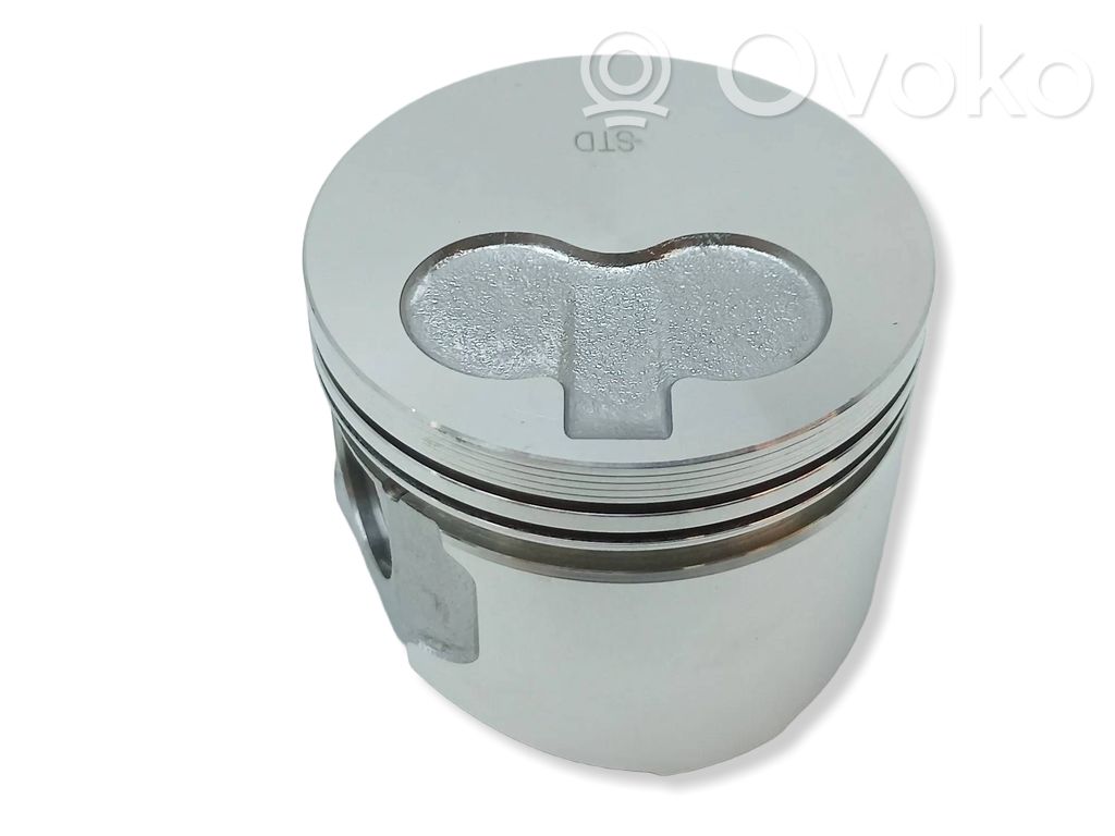 Chatenet CH32 Piston 