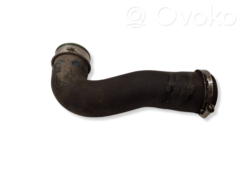 Volkswagen PASSAT B6 Intercooler hose/pipe 