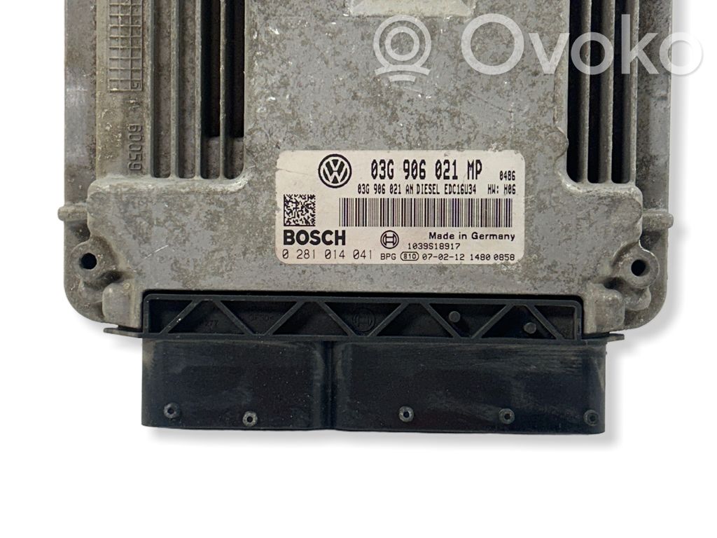 Volkswagen Touran I Engine control unit/module 