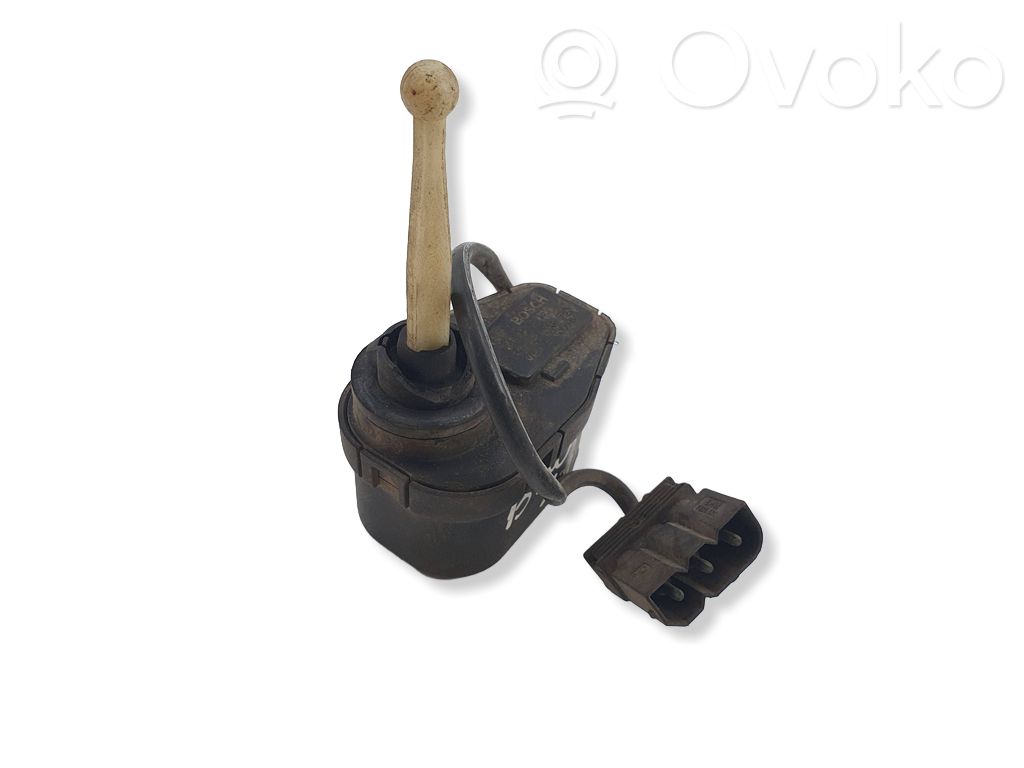 BMW 3 E36 Headlight level adjustment motor 