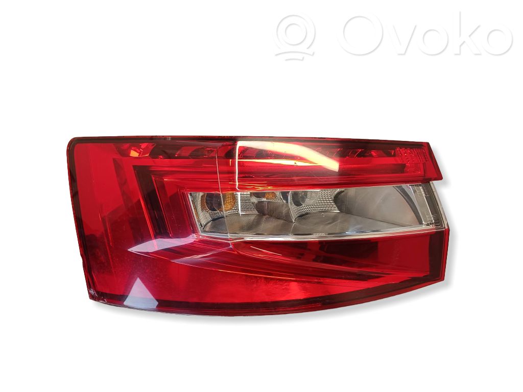 Skoda Superb B8 (3V) Rear/tail lights 