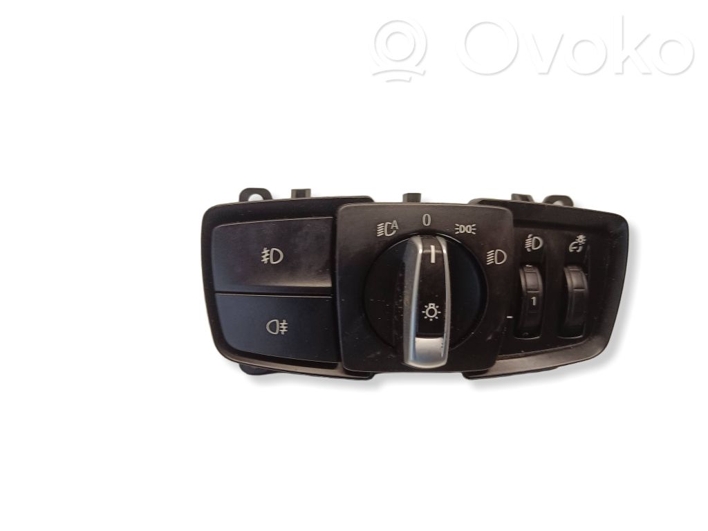 BMW 2 F46 Light switch 