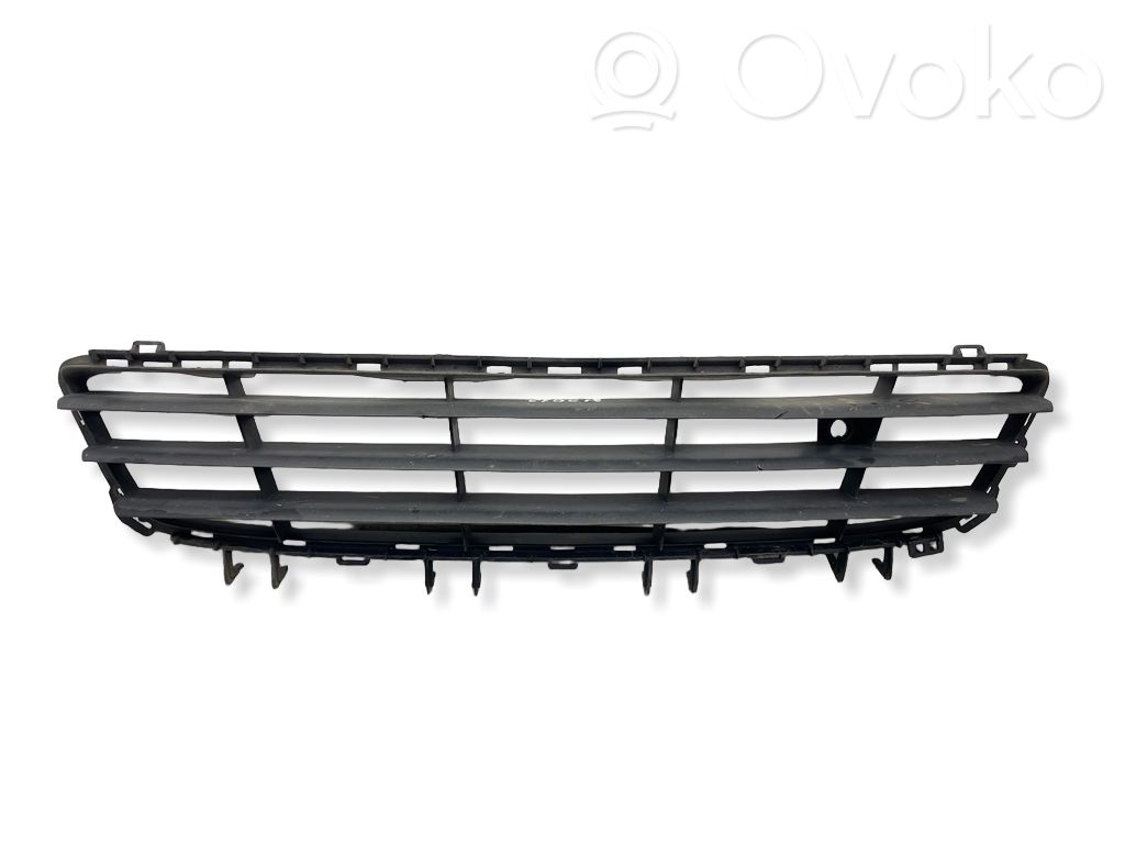 Opel Astra H Front bumper lower grill 