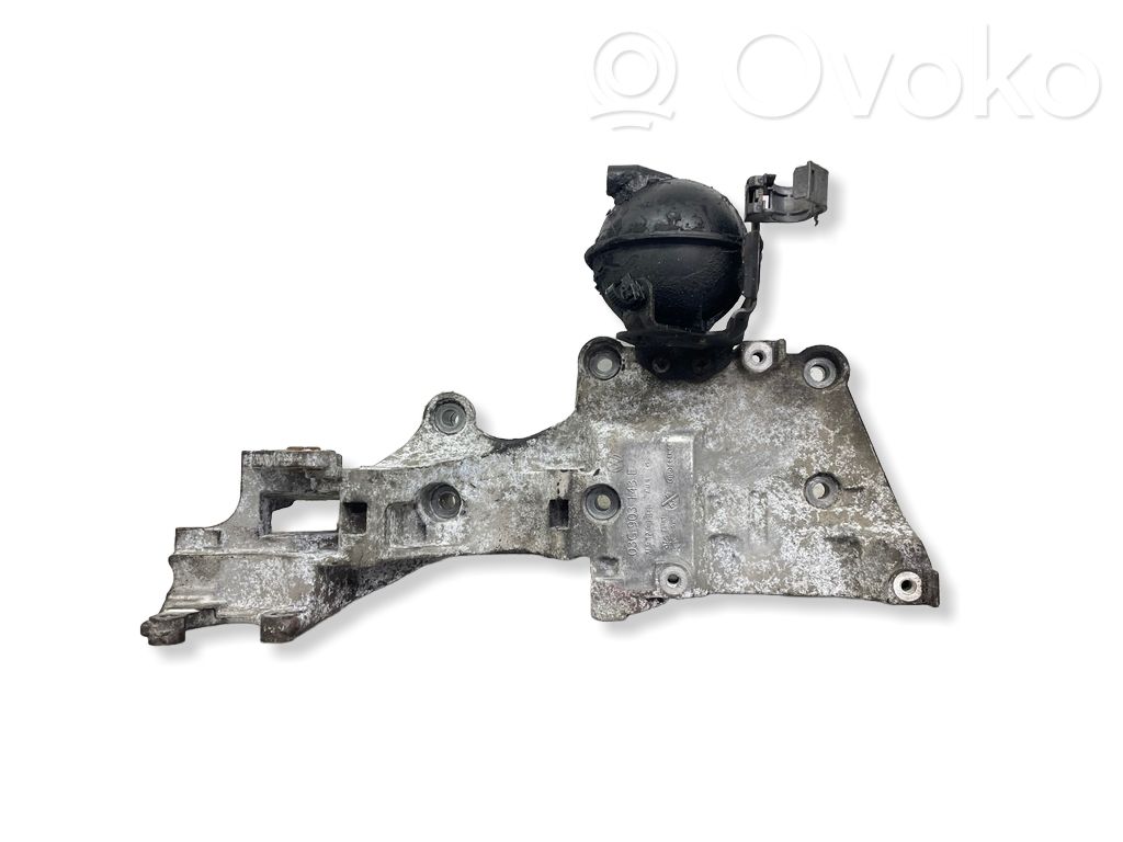 Mitsubishi Grandis Mocowanie alternatora 