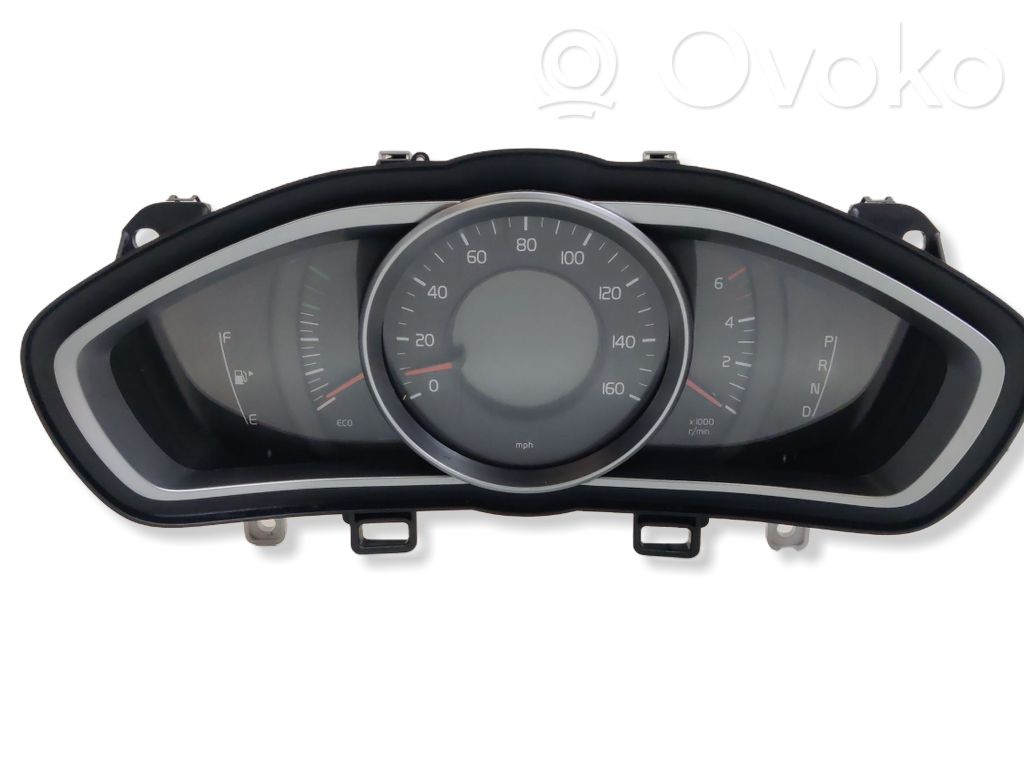 Volvo V40 Cross country Speedometer (instrument cluster) 