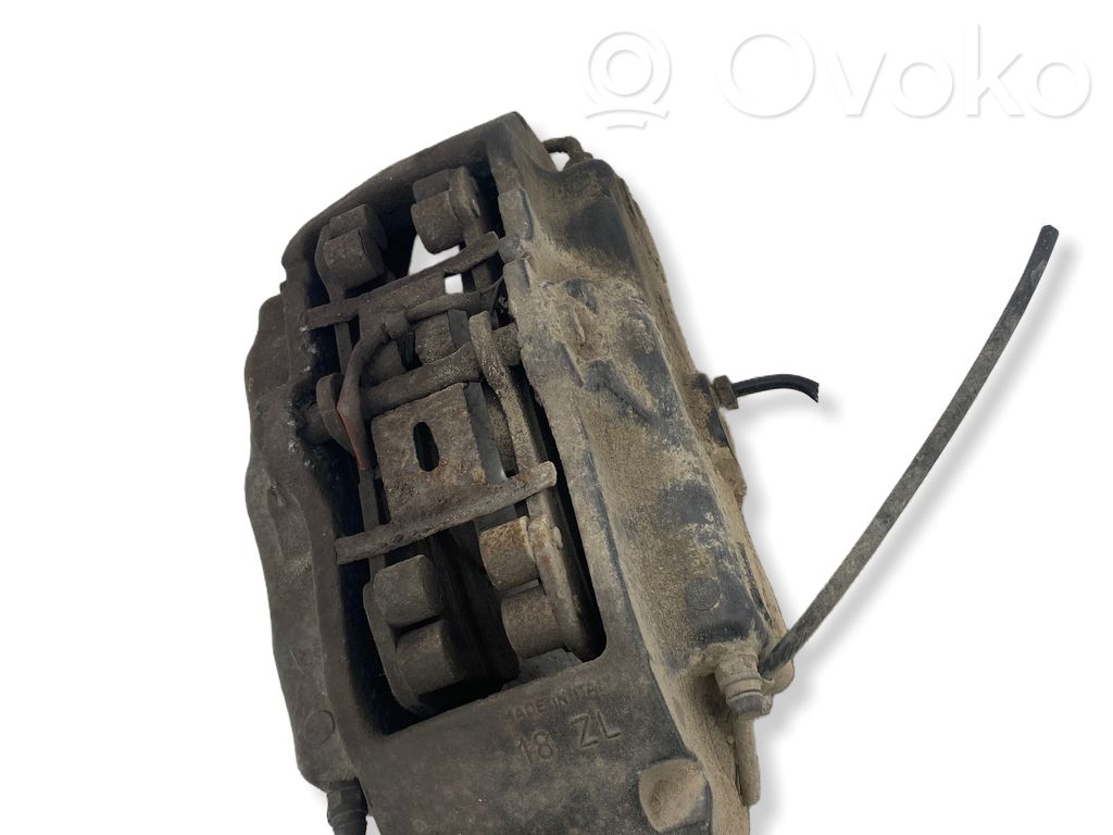 Audi Q7 4L Priekinis suportas 