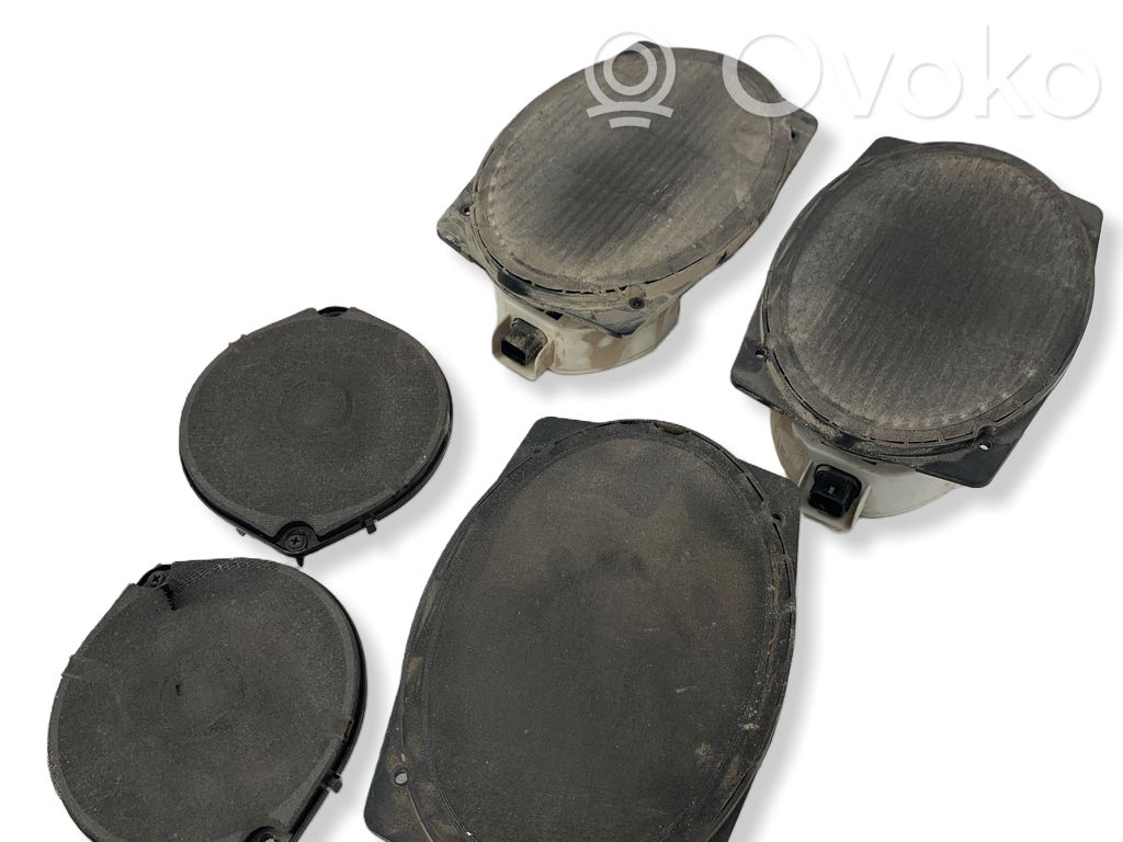 Audio system kit   69CH58,046885855AF,046885855AD,04685020AC,140CH07,69CH57