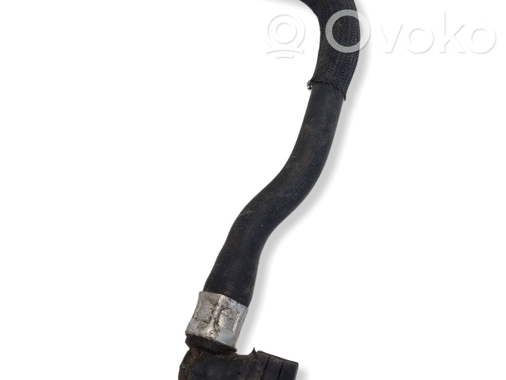 Volvo XC90 Conductă/furtun lichid de răcire motor 
