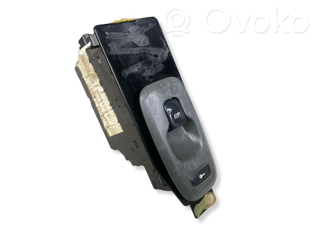 Electric window control switch   30658147,03W06E