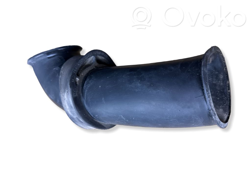 Audi Q7 4L Parte del condotto di aspirazione dell'aria 
