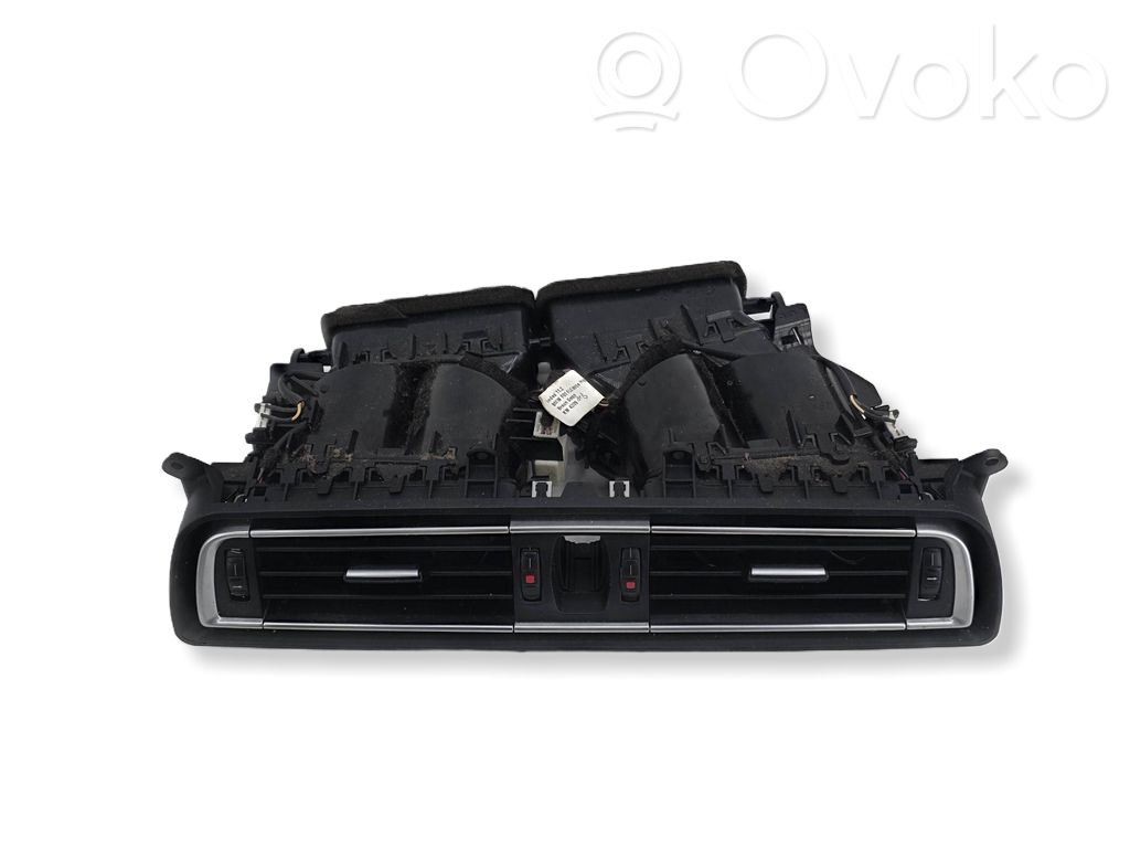 BMW 7 F01 F02 F03 F04 Dysze / Kratki środkowego nawiewu deski rozdzielczej 