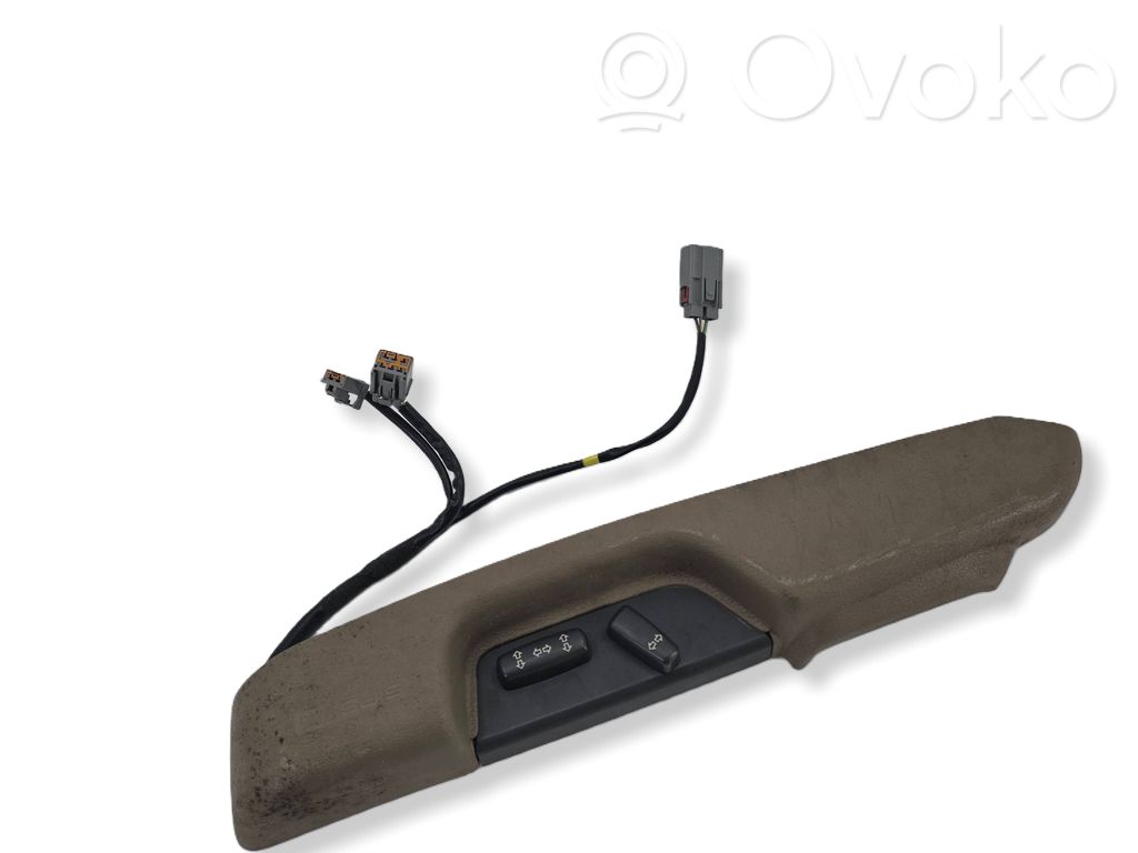 Volvo XC70 Seat control switch 