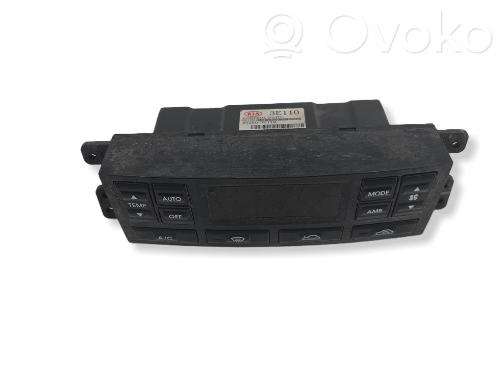 KIA Sorento Climate control unit 